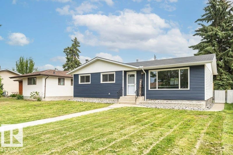 4703 117 ST NW, Edmonton, Alberta, T6H3R7, Edmonton, Alberta — photo 1 of 5