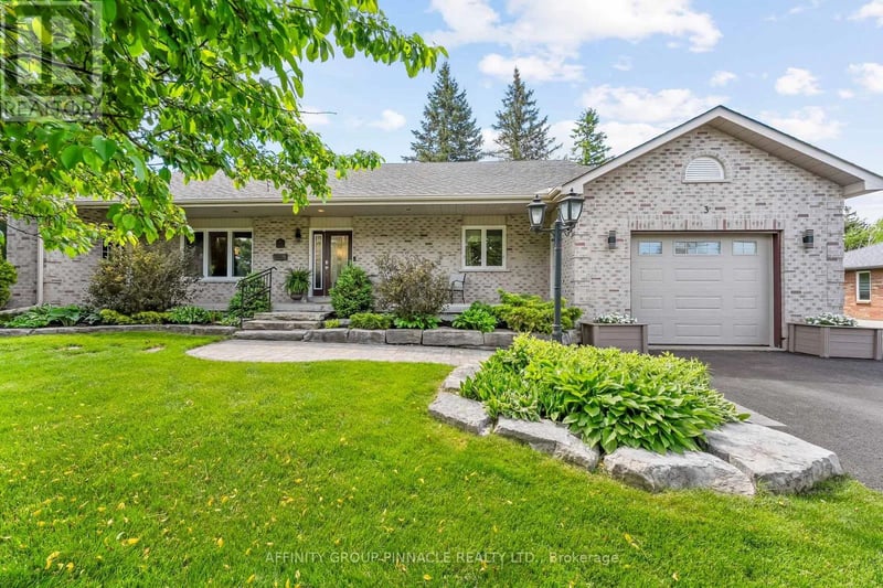 3 David Drive, Kawartha Lakes (Lindsay), Ontario, K9V5G7, Kawartha Lakes (Lindsay), Ontario — photo 1 of 5