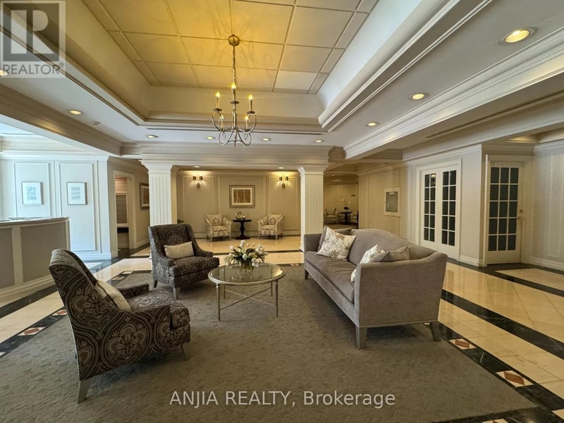 #211 75 York Mills Road, Toronto (Bridle Path-Sunnybrook-York Mills), Ontario, M2P2E7, Toronto (Bridle Path-Sunnybrook-York Mills), Ontario — photo 1 of 5