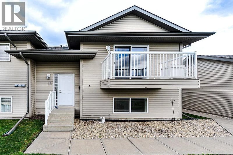 4803 54 Avenue, Camrose, Alberta, T4V5B1, Camrose, Alberta — photo 1 of 5