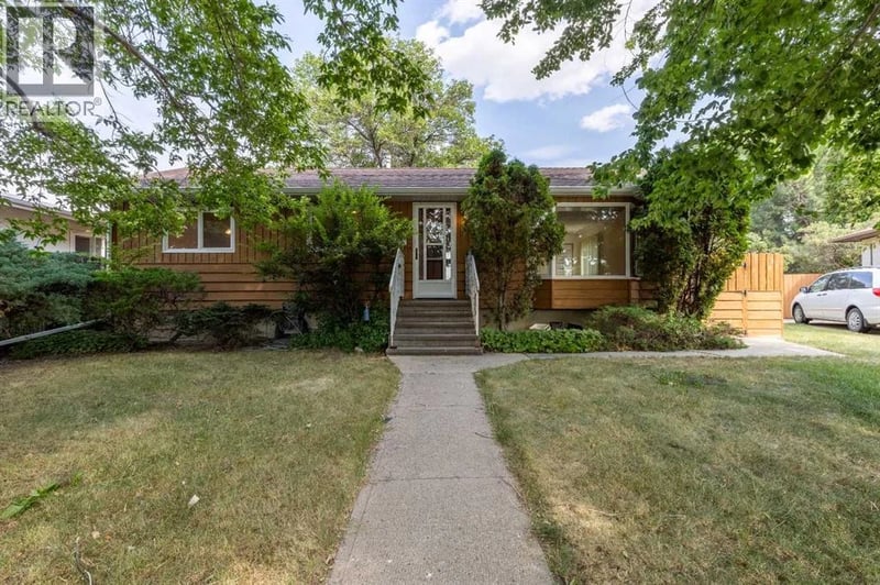 1005 17 Street North, Lethbridge, Alberta, T1H3E3, Lethbridge, Alberta — photo 1 of 5