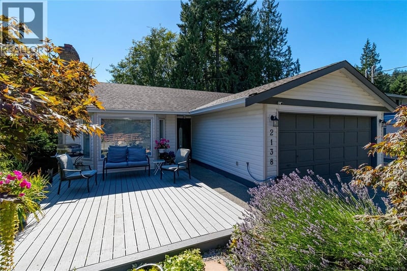 2138 Henlyn Drive, Sooke, British Columbia, V9Z0N5, Sooke, British Columbia — photo 1 of 5