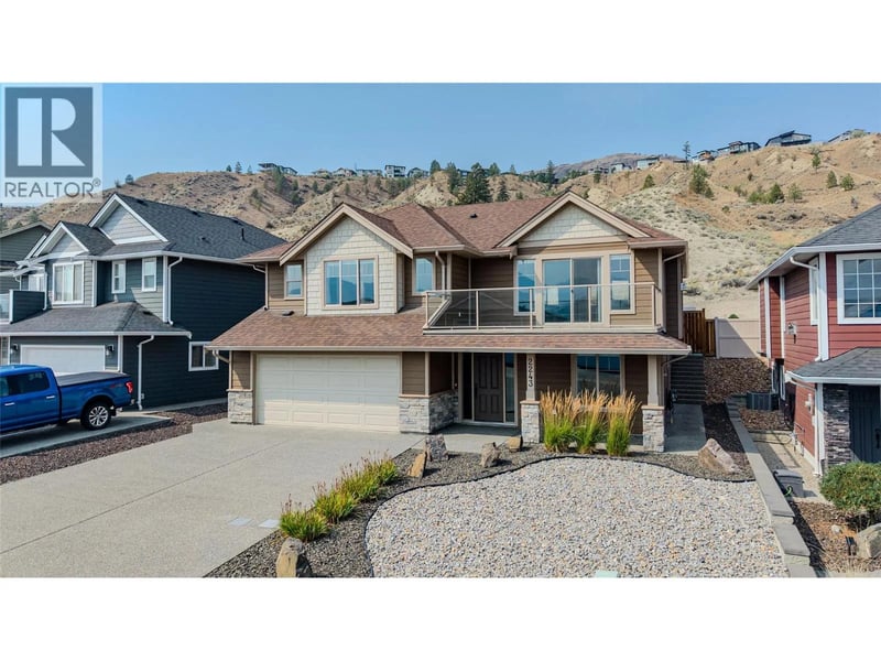 2243 GRASSLANDS Boulevard, Kamloops, British Columbia, V2B0E3, Kamloops, British Columbia — photo 1 of 5
