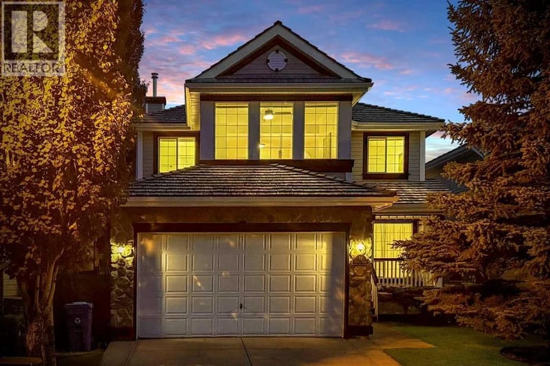 74 Spring View Southwest, Calgary, Alberta, T3H3S7, Calgary, Alberta — photo 1 of 5