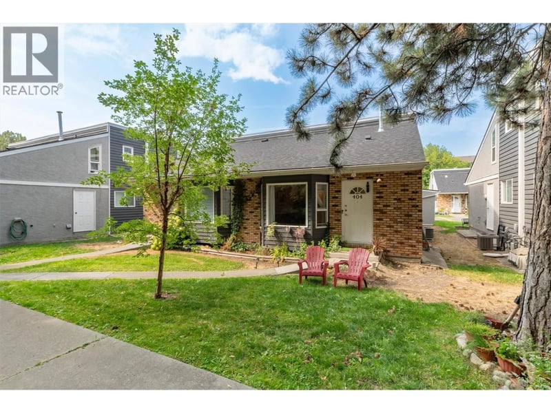 #404 3155 Gordon Drive, Kelowna, British Columbia, V1W3N6, Kelowna, British Columbia — photo 1 of 5