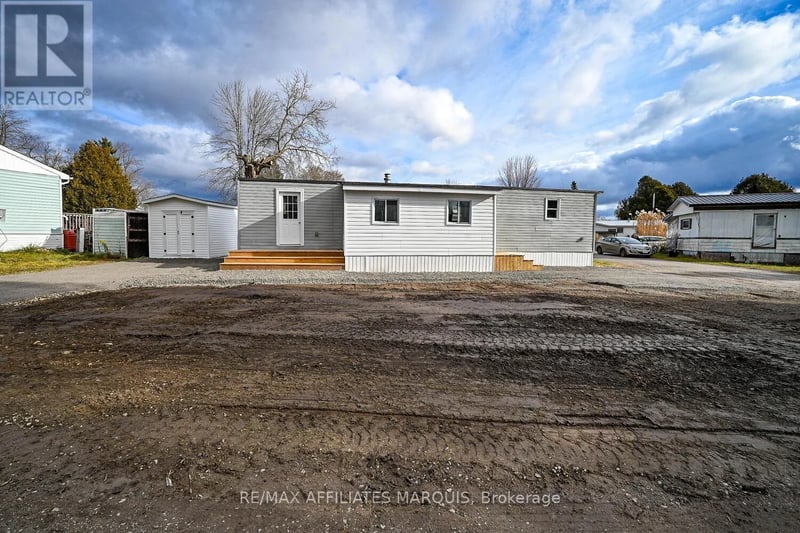 418 NICOLE Street, Smiths Falls, Ontario, K7A4S4, Smiths Falls, Ontario — photo 1 of 5