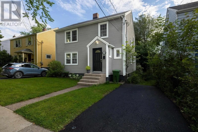 2934 Oxford Street, Halifax, Nova Scotia, B3L2W1, Halifax, Nova Scotia — photo 1 of 5