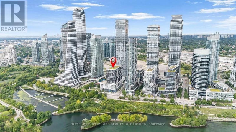 #407 65 Annie Craig Drive, Toronto (Mimico), Ontario, M8V0G3, Toronto (Mimico), Ontario — photo 1 of 5