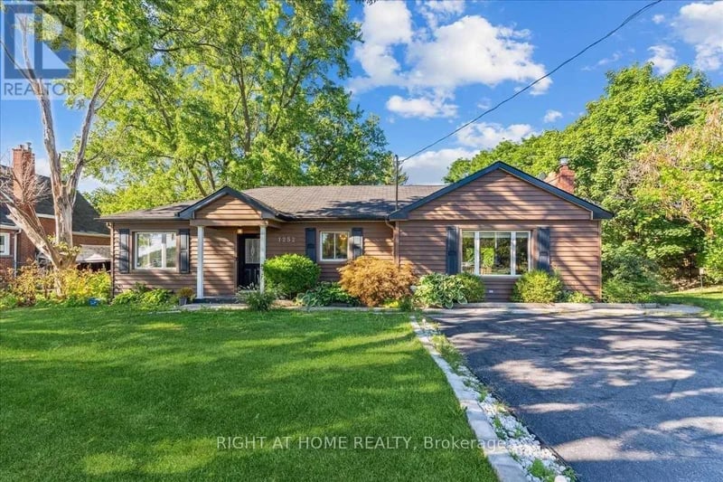 #Lower 1252 Waterdown Road, Burlington (Grindstone), Ontario, L7P4Z8, Burlington (Grindstone), Ontario — photo 1 of 5
