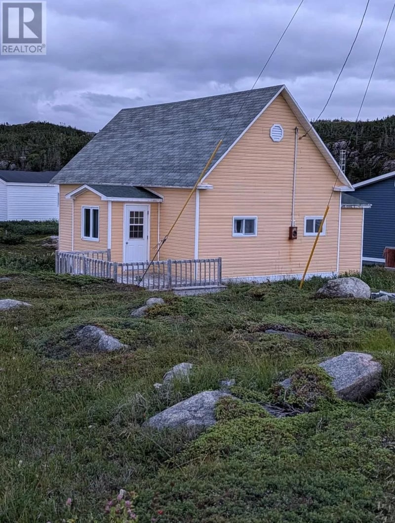 339 Main Road, Fogo Island (Barr'd Islands), Newfoundland & Labrador, A0G2X0, Fogo Island (Barr'd Islands), Newfoundland & Labrador — photo 1 of 5