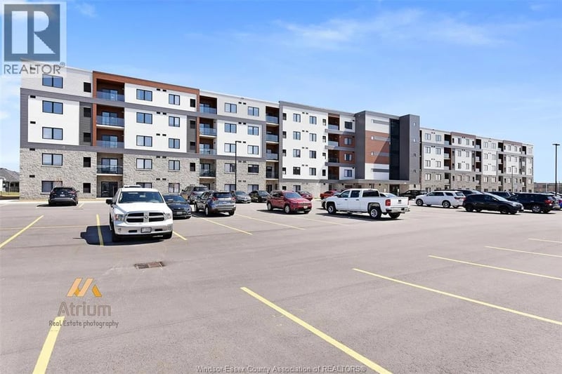 #219 2550 SANDWICH WEST Parkway, LaSalle, Ontario, N8H0N4, LaSalle, Ontario — photo 1 of 5
