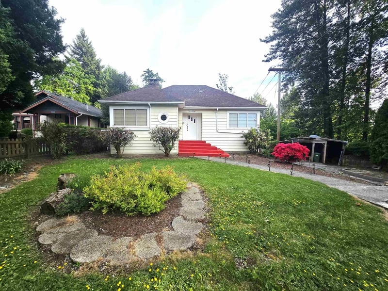 34008 OLD YALE Road, Abbotsford, British Columbia, V2S2K2, Abbotsford, British Columbia — photo 1 of 5