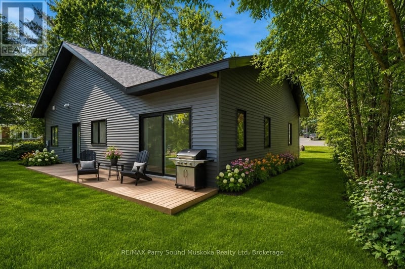 1232 518 Highway, Seguin, Ontario, P2A0B6, Seguin, Ontario — photo 1 of 5