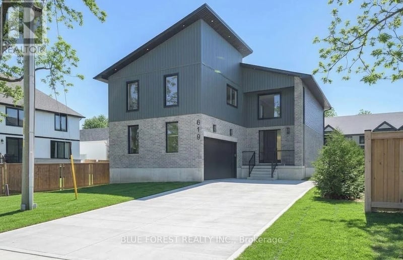619 Lions Park Drive, Strathroy-Caradoc (Mount Brydges), Ontario, N0L1W0, Strathroy-Caradoc (Mount Brydges), Ontario — photo 1 of 5