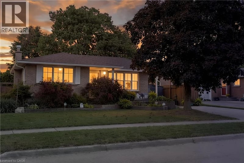 91 LYNNDALE Road, Simcoe, Ontario, N3Y4W9, Simcoe, Ontario — photo 1 of 5