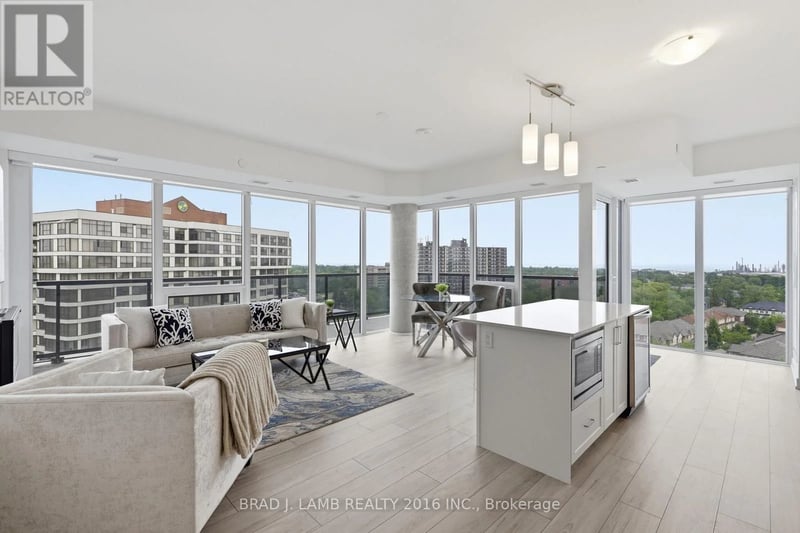 #1204 1035 Southdown Road, Mississauga (Clarkson), Ontario, L5J0A2, Mississauga (Clarkson), Ontario — photo 1 of 5