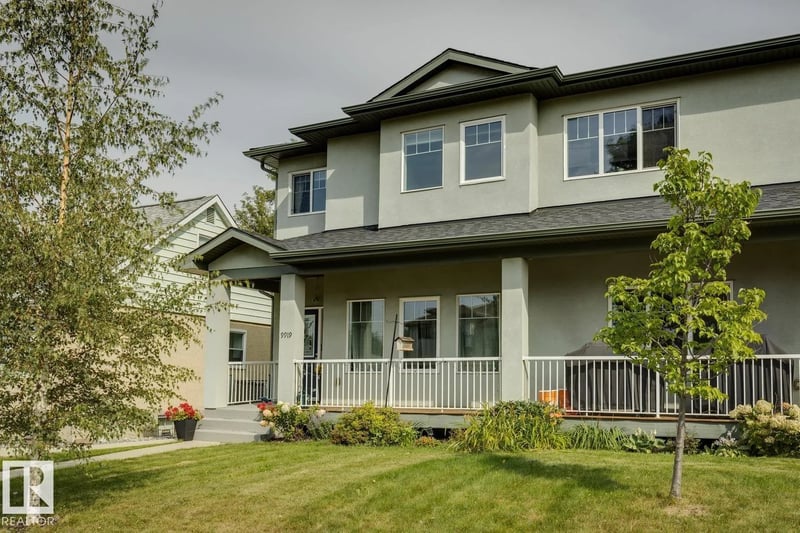 9919 79 ST NW, Edmonton, Alberta, T6A3G2, Edmonton, Alberta — photo 1 of 5