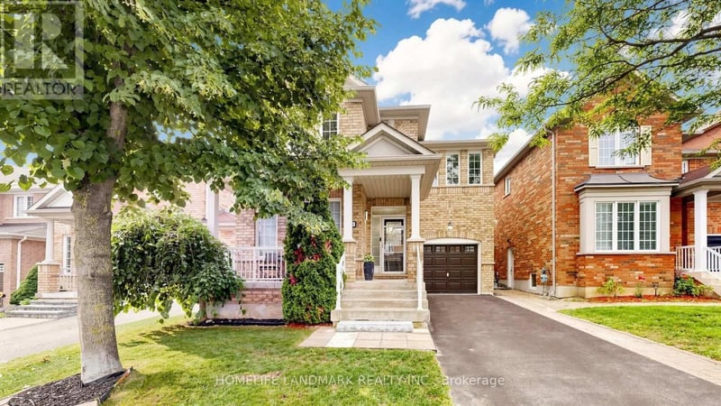 129 Beare Trail, Newmarket (Woodland Hill), Ontario, L3X3B6, Newmarket (Woodland Hill), Ontario — photo 1 of 5