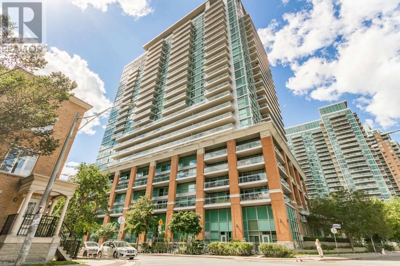 #2402 80 Western Battery Road, Toronto (Niagara), Ontario, M6K3S1, Toronto (Niagara), Ontario — photo 1 of 5