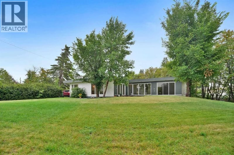 5009 41 Street Close, Innisfail, Alberta, T4G1H8, Innisfail, Alberta — photo 1 of 5