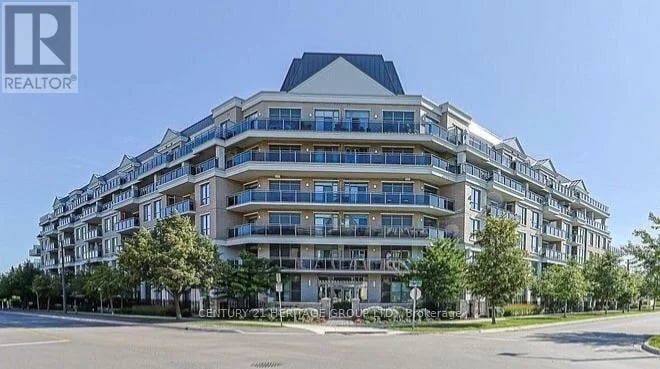 #210 111 Civic Square Gate, Aurora (Bayview Wellington), Ontario, L4G0S6, Aurora (Bayview Wellington), Ontario — photo 1 of 5