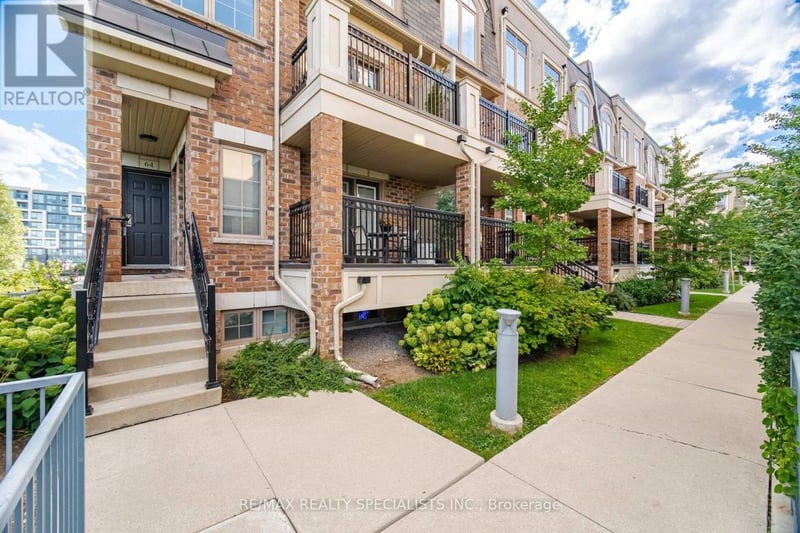#66 2441 Greenwich Drive, Oakville (WM Westmount), Ontario, L6M0S4, Oakville (WM Westmount), Ontario — photo 1 of 5