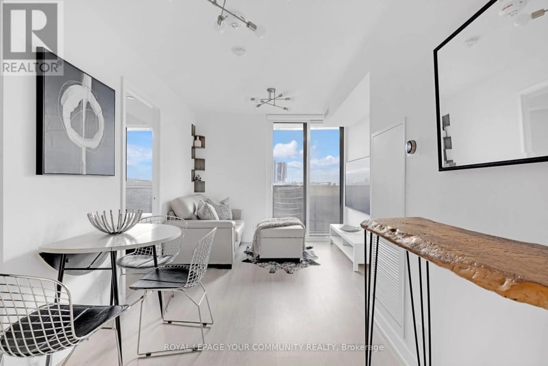#419 30 Tretti Way, Toronto (Clanton Park), Ontario, M3H0E3, Toronto (Clanton Park), Ontario — photo 1 of 5
