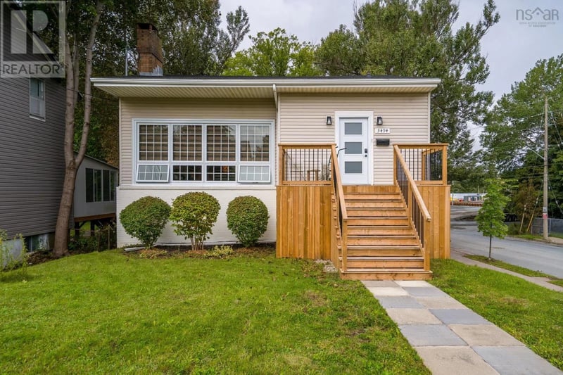 3494 St Andrews Avenue, Halifax, Nova Scotia, B3L3Y1, Halifax, Nova Scotia — photo 1 of 5