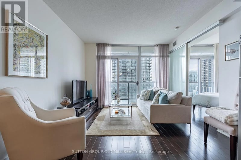 #1216 103 The Queensway Avenue, Toronto (High Park-Swansea), Ontario, M6S5B3, Toronto (High Park-Swansea), Ontario — photo 1 of 5