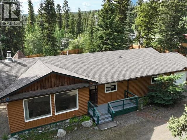 30 SAWMILL ROAD, Teslin, Yukon, Y0A1B0, Teslin, Yukon — photo 1 of 5