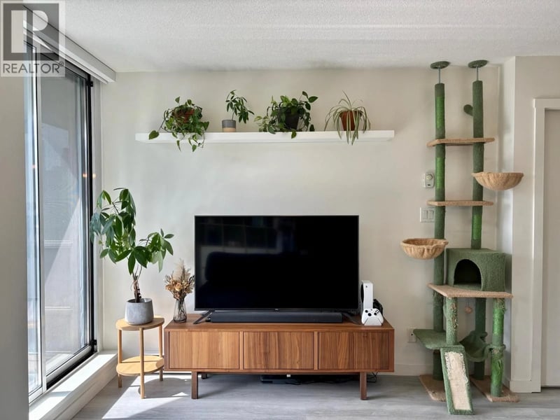 #809 1212 HOWE Street, Vancouver, British Columbia, V6Z2M9, Vancouver, British Columbia — photo 1 of 5