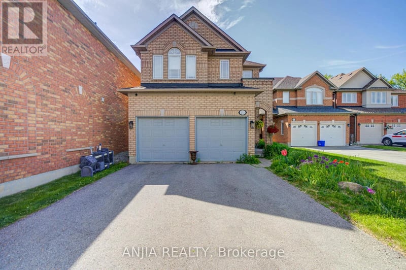 132 Estate Garden Drive, Richmond Hill (Oak Ridges), Ontario, L4E3X8, Richmond Hill (Oak Ridges), Ontario — photo 1 of 5