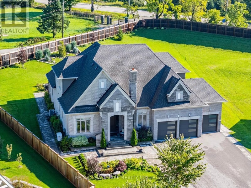 8 Kingstree Court, Whitchurch-Stouffville, Ontario, L4A0G9, Whitchurch-Stouffville, Ontario — photo 1 of 5