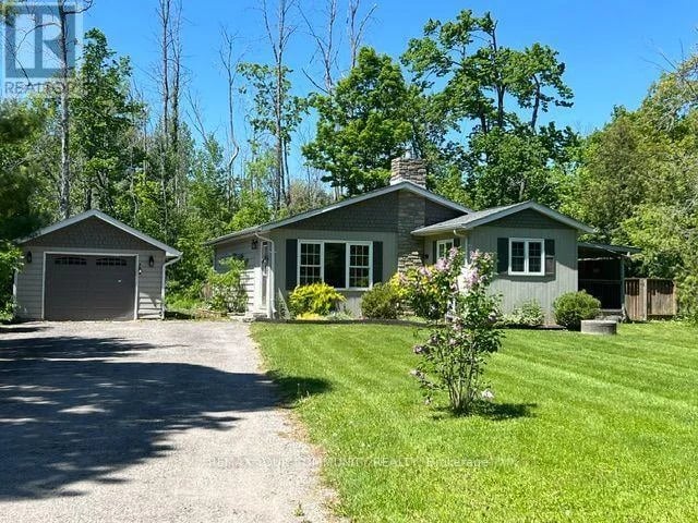 3816 30th Sideroad, Innisfil, Ontario, L9S2Y4, Innisfil, Ontario — photo 1 of 5
