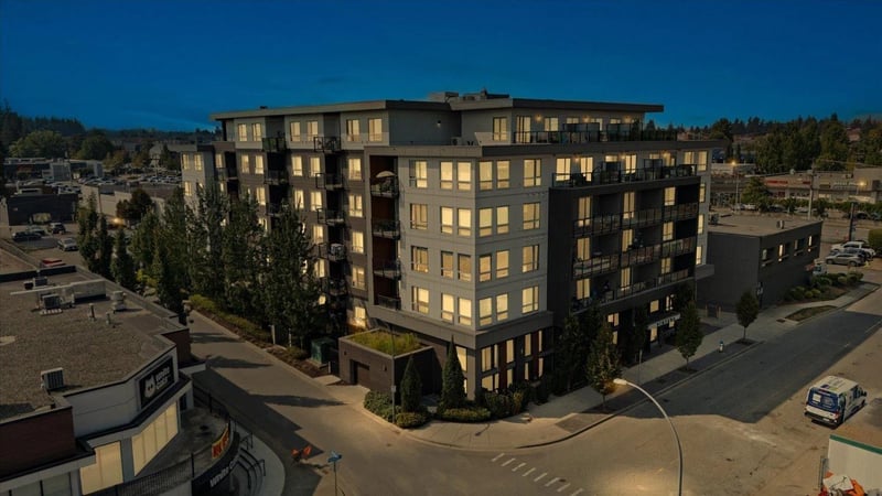 #606 32838 VENTURA Avenue, Abbotsford, British Columbia, V2S0M5, Abbotsford, British Columbia — photo 1 of 5