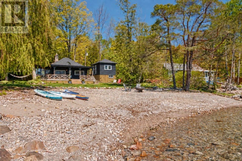 295 Cedar Avenue, Meaford, Ontario, N4L1W5, Meaford, Ontario — photo 1 of 5