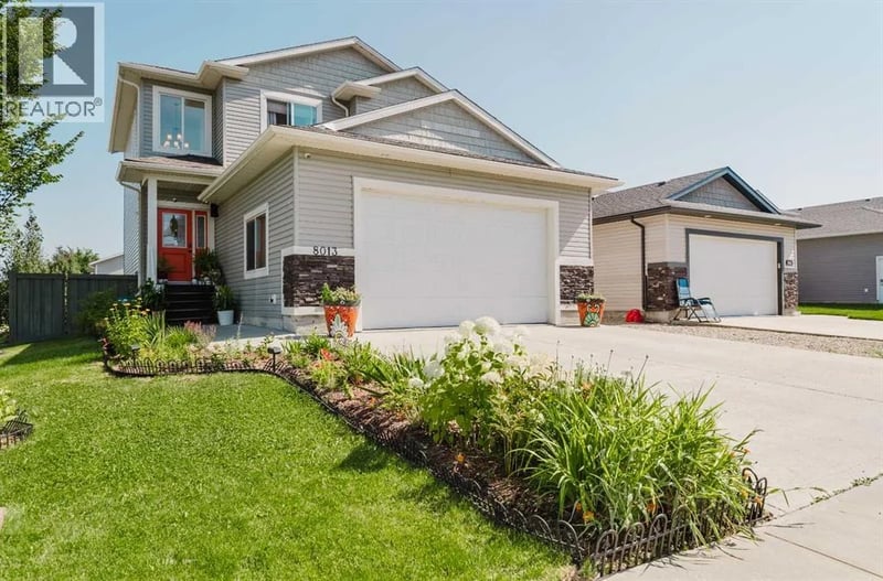 8013 112B Street, Grande Prairie, Alberta, T8X0B7, Grande Prairie, Alberta — photo 1 of 5