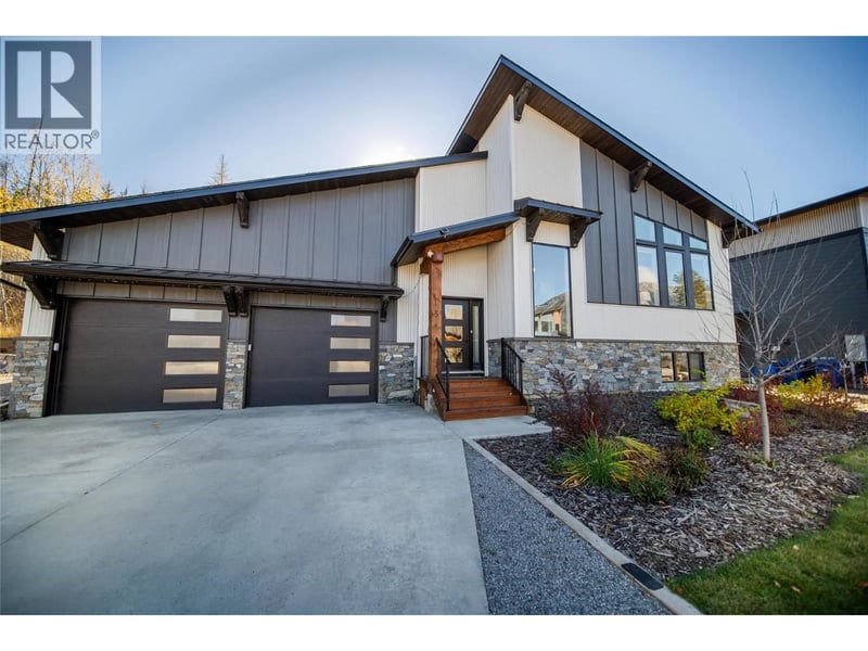 5 MORRISSEY Court, Fernie, British Columbia, V0B1M4, Fernie, British Columbia — photo 1 of 5