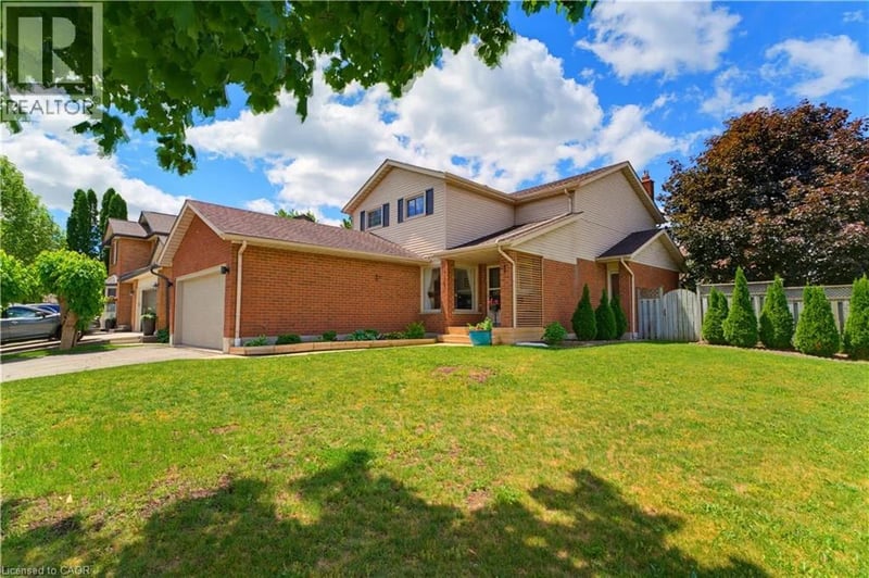 3 ALONA Avenue, Cambridge, Ontario, N3C3Y5, Cambridge, Ontario — photo 1 of 5