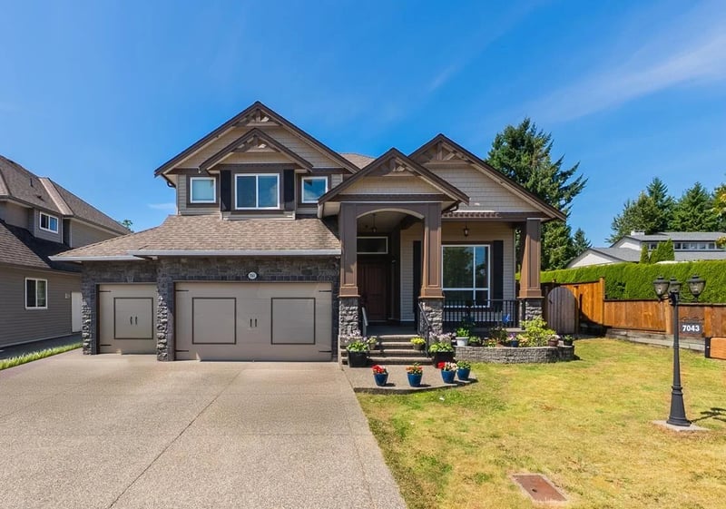 7043 197B Street, Langley, British Columbia, V2Y0E9, Langley, British Columbia — photo 1 of 5