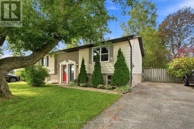 445 Bay Street, Scugog (Port Perry), Ontario, L9L1M7, Scugog (Port Perry), Ontario — photo 1 of 5