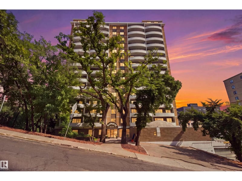 #403 9725 106 ST NW, Edmonton, Alberta, T5K1B5, Edmonton, Alberta — photo 1 of 5