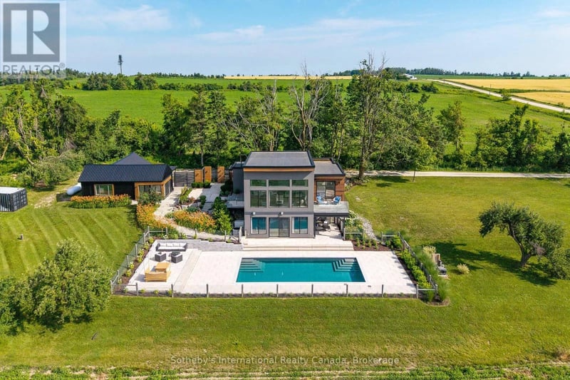 2566 5 Concession South, Clearview, Ontario, L0M1G0, Clearview, Ontario — photo 1 of 5