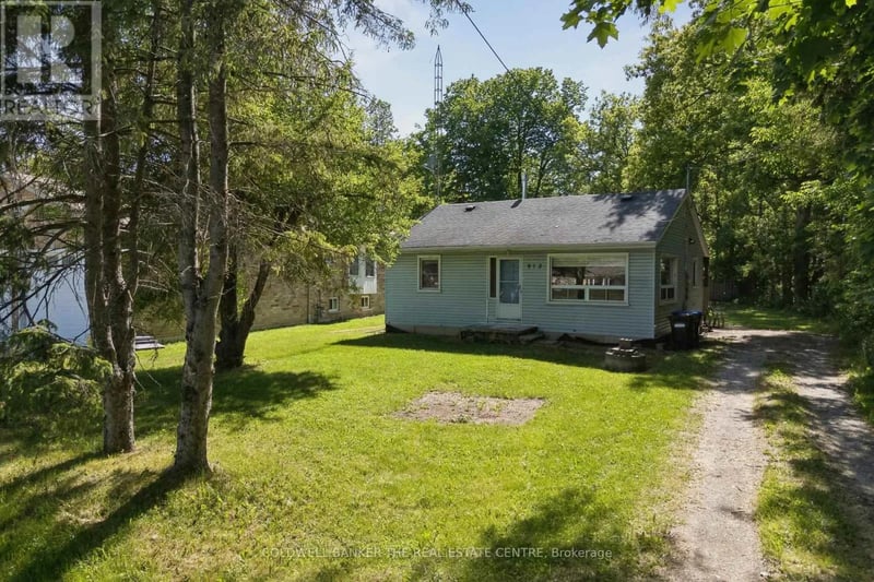 972 Gilmore Avenue, Innisfil (Lefroy), Ontario, L0L1W0, Innisfil (Lefroy), Ontario — photo 1 of 5