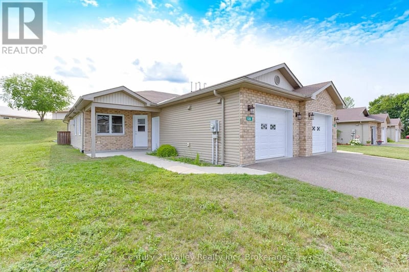 528B Wellington Street, Bonnechere Valley, Ontario, K0J1T0, Bonnechere Valley, Ontario — photo 1 of 5