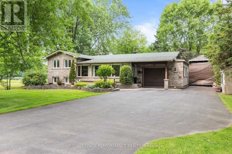 828 Principale Street, Casselman, Ontario, K0A1M0, Casselman, Ontario — photo 1 of 5