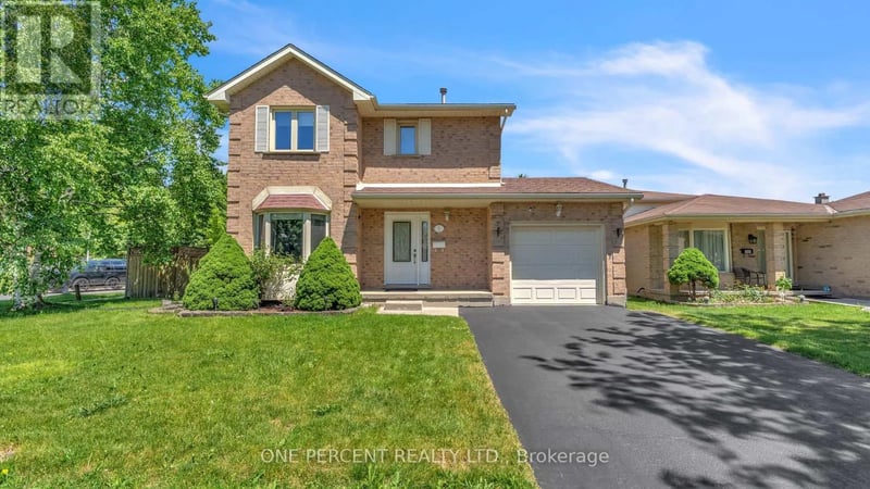 1 CHESWICK Circle, London South (South X), Ontario, N6E3L8, London South (South X), Ontario — photo 1 of 5
