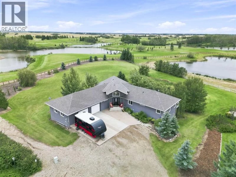2 Pheasantback Close, Stettler, Alberta, T0C2L0, Stettler, Alberta — photo 1 of 5