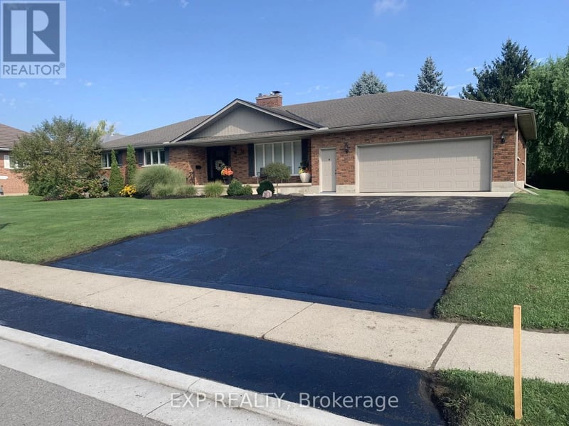 18 Fath Avenue, Aylmer, Ontario, N5H1V8, Aylmer, Ontario — photo 1 of 5