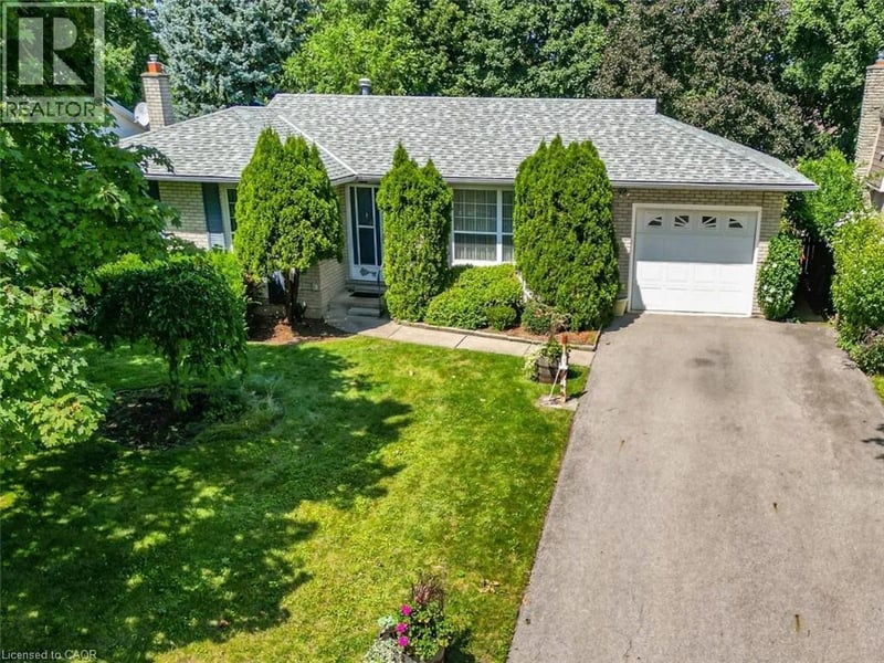 4193 REGENT Court, Beamsville, Ontario, L3J0N4, Beamsville, Ontario — photo 1 of 5